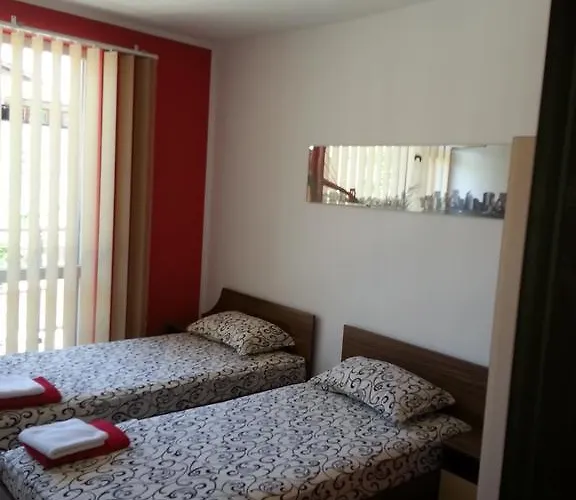 Nedelchevi Affittacamere 3*