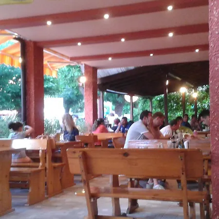 Nedelchevi Penzion 3*