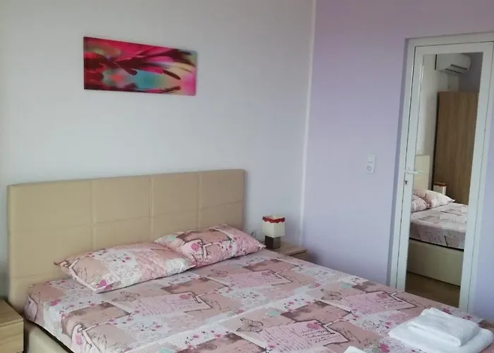 Pensjonat Nedelchevi 3*