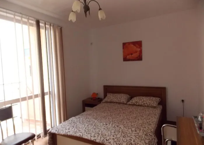 Nedelchevi Pensjonat Primorsko